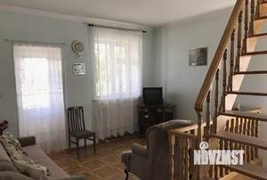 Дом 177м&sup2;, 2-этажный, участок 6 сот.  