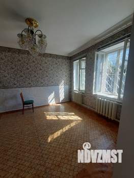 Дом 90м&sup2;, 2-этажный, участок 5 сот.  