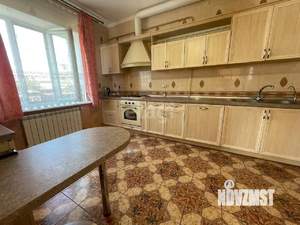 Дом 350м², 3-этажный, участок 6 сот.  