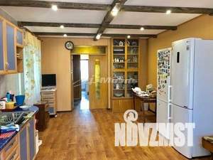 Дом 360м², 2-этажный, участок 6 сот.  