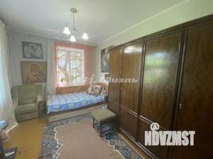 Дом 64м², 2-этажный, участок 6 сот.  