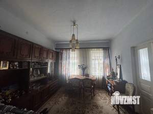 Дом 80м&sup2;, 2-этажный, участок 4 сот.  