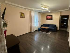 Дом 185м², 2-этажный, участок 3 сот.  