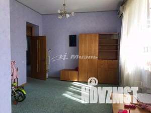 Дом 360м², 2-этажный, участок 6 сот.  