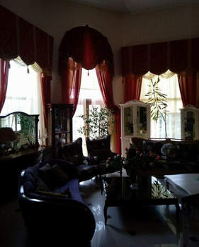 Дом 430м&sup2;, 3-этажный, участок 4 сот.  