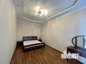 Дом 309м&sup2;, 3-этажный, участок 6 сот.  