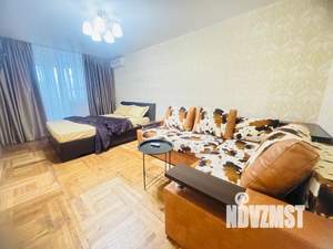 2-к квартира, посуточно, 56м2, 2/5 этаж