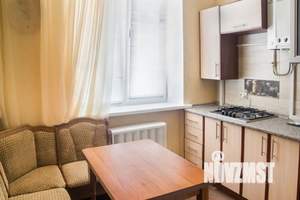 1-к квартира, посуточно, 33м2, 3/3 этаж