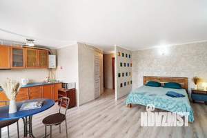 Студия квартира, посуточно, 40м2, 2/5 этаж