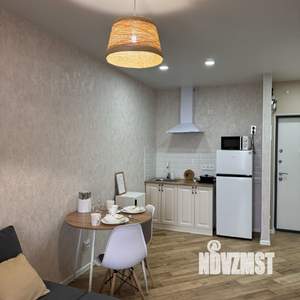 1-к квартира, посуточно, 40м2, 13/16 этаж