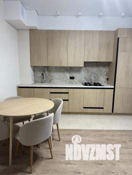 1-к квартира, посуточно, 57м2, 1/1 этаж