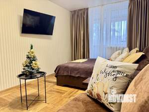 1-к квартира, посуточно, 43м2, 3/5 этаж