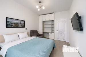 1-к квартира, посуточно, 40м2, 2/10 этаж