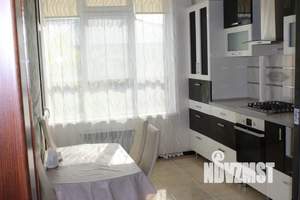2-к квартира, посуточно, 64м2, 2/10 этаж