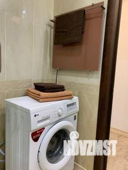 Студия квартира, посуточно, 30м2, 1/10 этаж