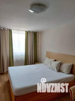 1-к квартира, посуточно, 37м2, 1/4 этаж