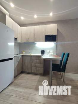 Студия квартира, посуточно, 28м2, 5/9 этаж