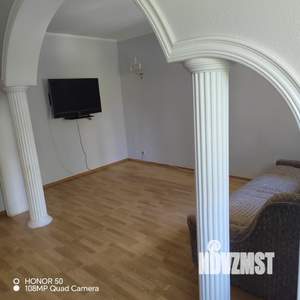 4-к квартира, на длительный срок, 100м2, 3/9 этаж