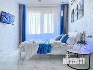 1-к квартира, посуточно, 40м2, 13/18 этаж
