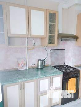 1-к квартира, посуточно, 35м2, 3/10 этаж