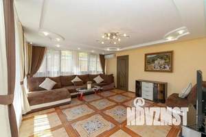 2-к квартира, посуточно, 80м2, 1/1 этаж