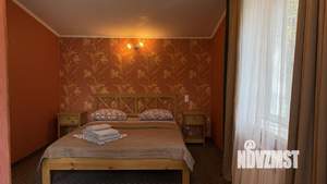 2-к квартира, посуточно, 42м2, 1/1 этаж