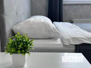 1-к квартира, посуточно, 60м2, 1/1 этаж