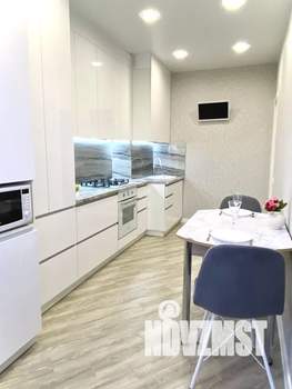 2-к квартира, посуточно, 52м2, 5/10 этаж