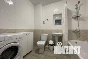 1-к квартира, посуточно, 40м2, 2/10 этаж