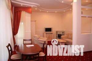 1-к квартира, посуточно, 54м2, 1/1 этаж