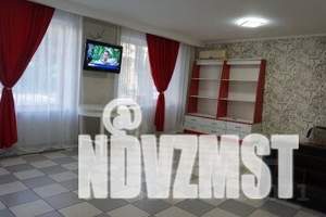 2-к квартира, посуточно, 60м2, 1/5 этаж