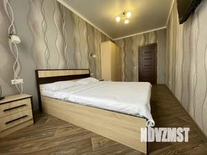 1-к квартира, посуточно, 34м2, 3/10 этаж
