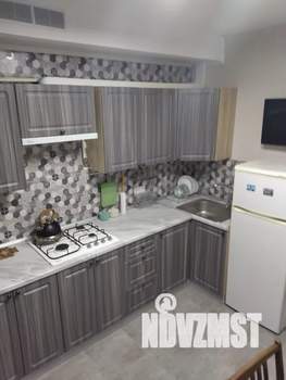 1-к квартира, посуточно, 32м2, 2/10 этаж