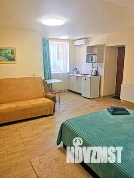 1-к квартира, посуточно, 30м2, 1/2 этаж