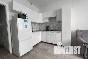 1-к квартира, посуточно, 40м2, 2/10 этаж