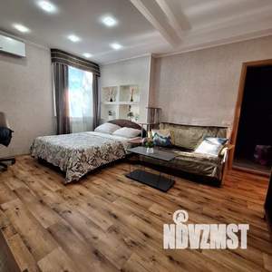 1-к квартира, посуточно, 28м2, 1/2 этаж