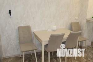 1-к квартира, посуточно, 41м2, 2/10 этаж