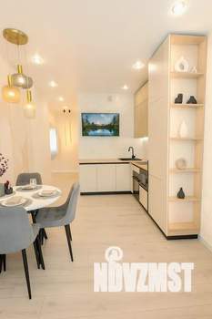 1-к квартира, посуточно, 40м2, 10/19 этаж