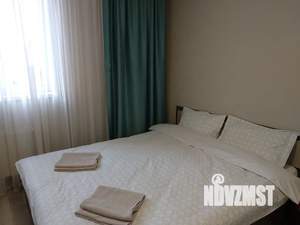 1-к квартира, посуточно, 40м2, 1/10 этаж