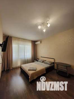 1-к квартира, посуточно, 35м2, 2/9 этаж