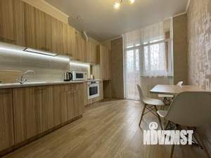 1-к квартира, посуточно, 38м2, 1/1 этаж