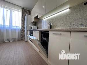 1-к квартира, посуточно, 63м2, 1/1 этаж