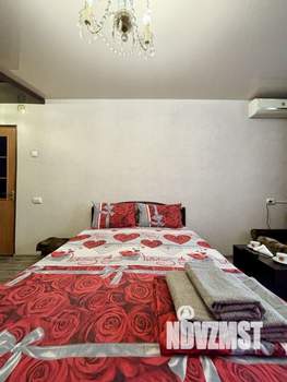 1-к квартира, посуточно, 40м2, 6/9 этаж