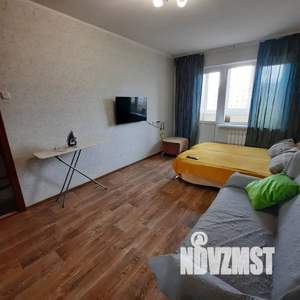 1-к квартира, посуточно, 37м2, 8/9 этаж