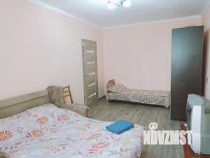 1-к квартира, посуточно, 35м2, 3/10 этаж