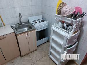 3-к квартира, на длительный срок, 58м2, 2/5 этаж