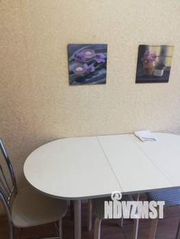 1-к квартира, посуточно, 44м2, 4/10 этаж