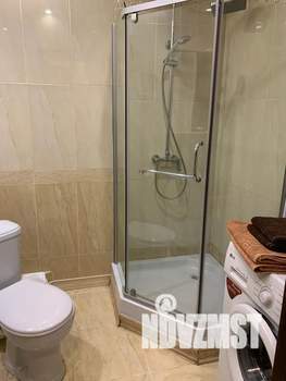 Студия квартира, посуточно, 30м2, 1/10 этаж