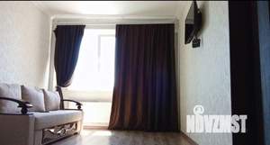 1-к квартира, посуточно, 39м2, 7/10 этаж