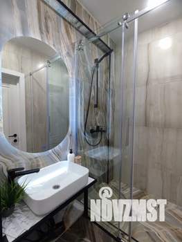 1-к квартира, посуточно, 35м2, 1/8 этаж